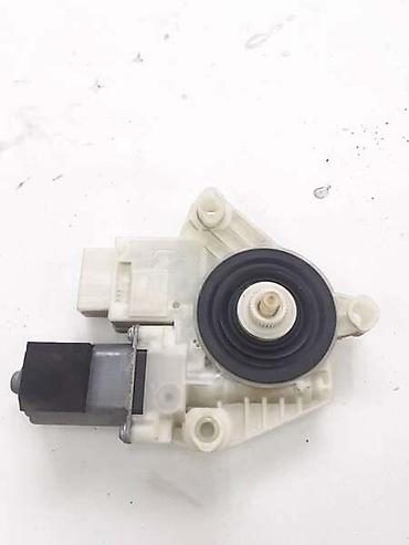 svetleci znak vw: MOTORIC PODIZACA STAKLA ZA VOLKSWAGEN PASSAT B8 - 5Q4959811E | — 1