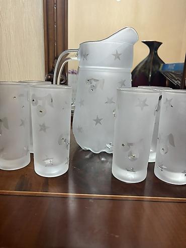 sürahi: Komplekt: 1 ədəd sürahi + 6 ədəd hündür stəkan
Karopkası yoxdur — 2