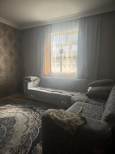 Həyət evləri və villaların satışı: Ev Binəqədi tam mərkəzdə avtobus yolunan 20 metr mesafede — 12