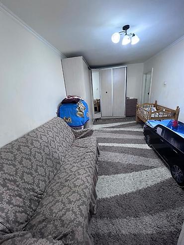 Продажа квартир: 2 комнаты, 50 м², 3 мкр 104 серия, 3 этаж — 2