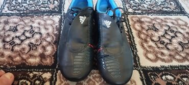 Butslar: Butslar Adidas, Ölçü: 42, İşlənmiş