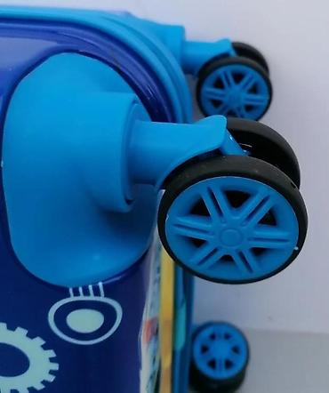 Rančevi, torbe i koferi: Dečiji set kofera – Mickey Mouse dizajn - Set od 2 kofera: veći i — 9