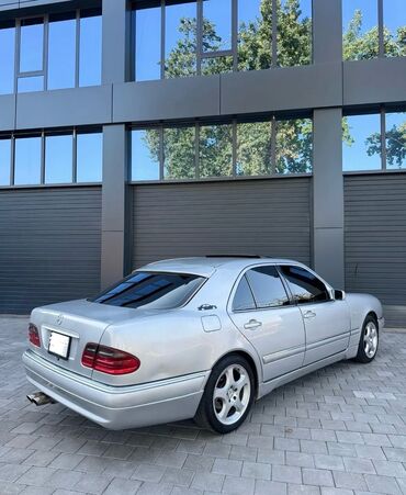 Mercedes-Benz: Mercedes-Benz E-Class: 1997 г., 4.3 л, Автомат, Бензин, Седан — 5