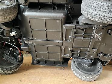 4 təkərli ateme: Uşaq üçün elektrikli Land Rover avtomobili 2x2 4x4. Amarzatorludu — 4