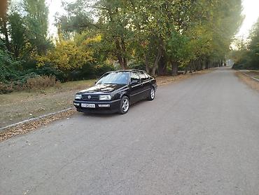 Volkswagen: Volkswagen Vento: 1993 г., 1.8 л, Механика, Бензин, Седан — 2