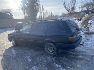 Volkswagen: Volkswagen Passat: 1992 г., 1.8 л, Механика, Бензин, Универсал