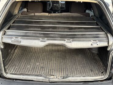 Volkswagen: Volkswagen Passat: 1990 г., 1.8 л, Механика, Газ, Универсал — 10