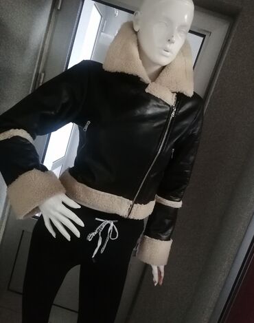 Topovi: S (EU 36), Jednobojni, bоја - Crna — 6