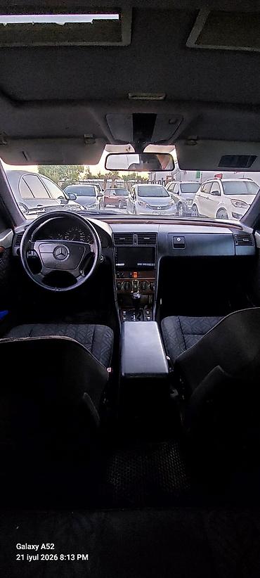 111 mətin: Mercedes-Benz C-Class: 2.2 l | 1995 il Sedan — 10