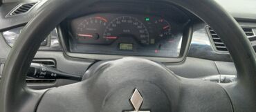 Mitsubishi: Серебристый седан Mitsubishi Lancer с четырехдверным кузовом, идеально — 8