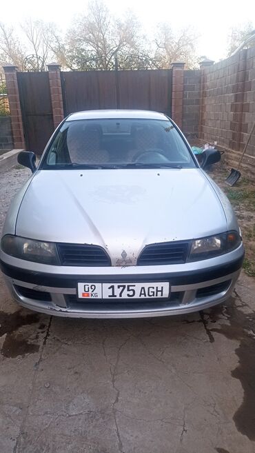 Mitsubishi: Mitsubishi Carisma: 2003 г., 1.6 л, Механика, Газ, Хэтчбэк