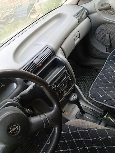 Продажа авто: Opel Astra: 1993 г., 1.6 л, Автомат, Бензин, Хэтчбэк — 7
