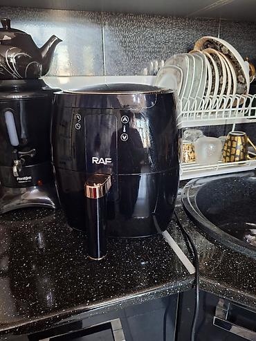 raf mikser: RAF hava fritözü (air fryer) – qara rəngdə, kompakt və yerə qənaət — 1