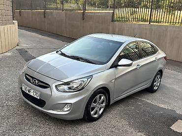 hyundai accent 2016: Salam 167000 km probeq orjinal problemsiz maşın qiymət 15400 AZN — 7