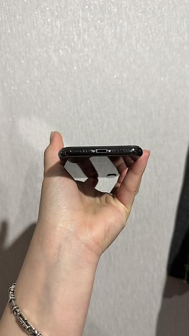 Apple iPhone: IPhone Xs, 256 GB, Qara, Face ID — 9