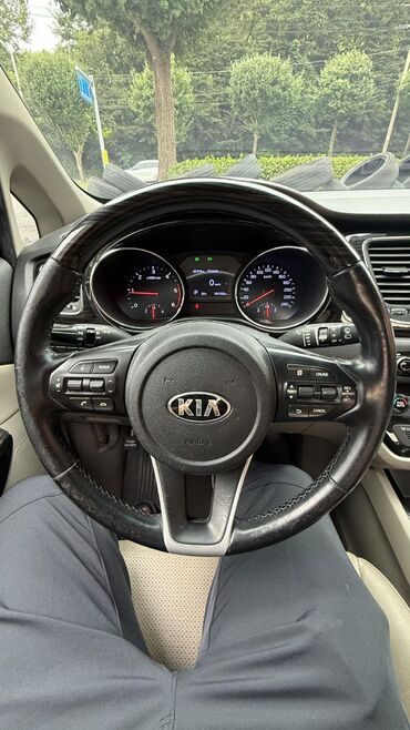 Kia: Kia Carnival: 2019 г., 2.2 л, Автомат, Дизель, Минивэн — 4