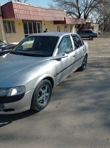 запчасти джетта 2: Opel Vectra: 1.8 л | 1997 г. 45548 км Хэтчбэк