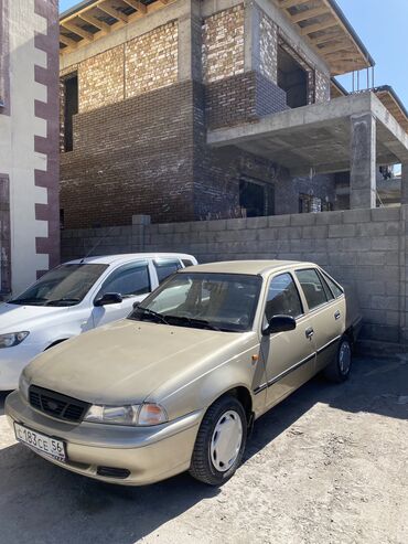 моторы на мерс: Daewoo Nexia: 2006 г., 1.6 л, Механика, Бензин, Седан