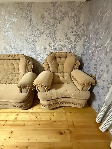 salon divanları: Klassik üslubda 3 parçalı yumşaq mebel dəsti - Tərkibi: 1 ədəd 3 — 4