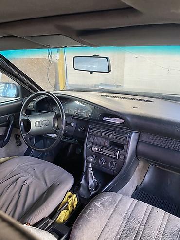 v2: Audi 100: 1991 г., Бензин, Седан — 6