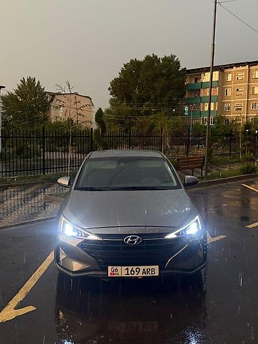на аванте: Hyundai Avante: 2018 г., 1.6 л, Вариатор, Бензин — 2