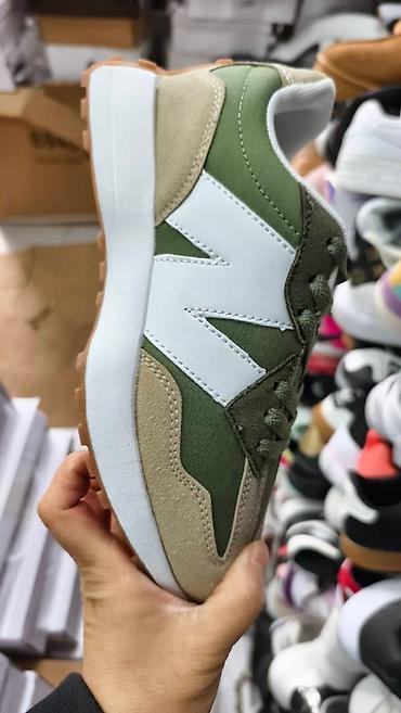 Women's Sneakers and athletic shoes: New balance 327 patike NOVO Novo Brojevi 36 do 46, zavisi od modela — 25