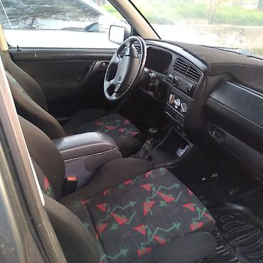 saab 93: Volkswagen Golf: 1997 г., 1.6 л, Механика, Бензин, Хэтчбэк — 4