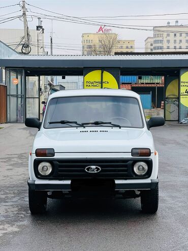 lada 3110: ВАЗ (ЛАДА) 4x4 Нива: 2018 г., 1.7 л, Механика, Бензин, Кроссовер