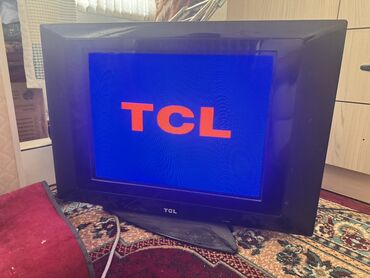 спутниковый тв тюнер для телевизора: Продаю цветной телевизор TCL с плоским экраном, выполненный в черном