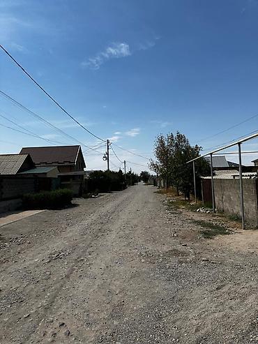 Продажа коттеджей и домов: Продаю дом в Арча-Бешике! 📍Адрес: Арча-Бешик Кол-во соток- 9 Кол-во — 6