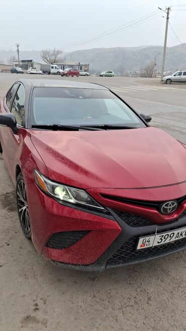 авто легковой: Toyota Camry: 2019 г., 2.5 л, Типтроник, Бензин, Седан