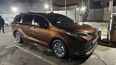 Toyota Sienna: 2021 г., 2.5 л, Гибрид, Минивэн