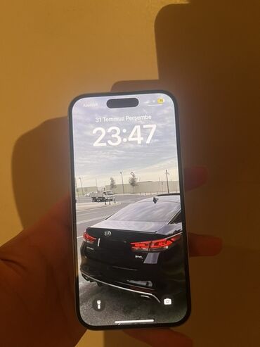 iphone 15 divar kağızları: IPhone 15, Gümüşü, Face ID