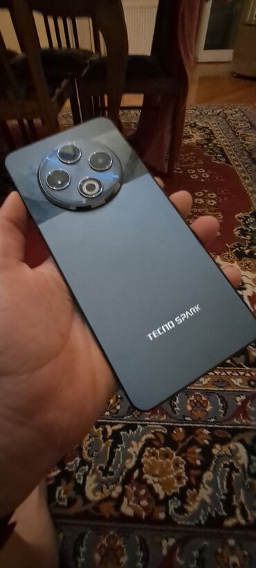bakida telfon satislari: Tecno Spark 30