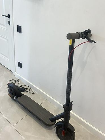 samakat tekeri: Xiomi Elektrik skuter – şəhər daxili rahat və səssiz hərəkət — 1