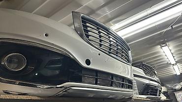 Бампер и комплектующие: Бампер Kia, Оригинал — 36