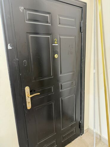col qapi modelleri: Seyf qapi 
250azn 
Hovsan 3200 leli