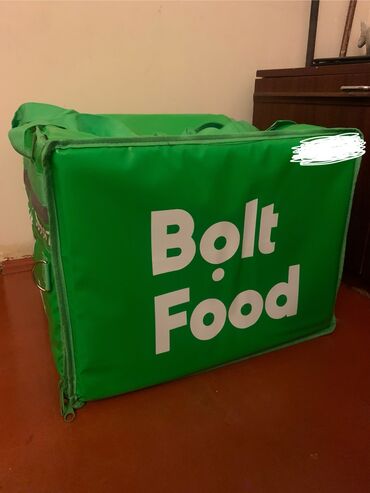 Çantalar: Bolt Food çantası. Təp təzədi işlənməyib. Maşın üçün olannandı yığcam