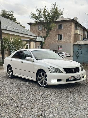 Toyota Crown: 2004 г., 3 л, Автомат, Бензин, Седан