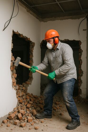 Демонтажные работы: Снос стен | Снос перегородки | Зачистка от старых обоев, Сбивка старой штукатурки, Снятие извести | Демонтаж линолеума, Демонтаж старого лага, Демонтаж плинтуса | Крыша из шифера, Металлочерепичная кровля, Мягкая кровля Больше 6 лет опыта — 4