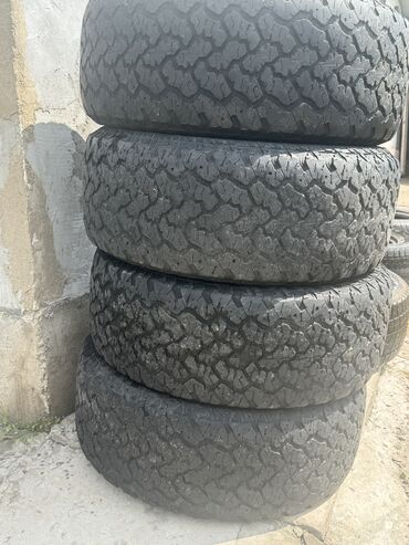 Шины: Шины 255/55 R18 
Цена 10000