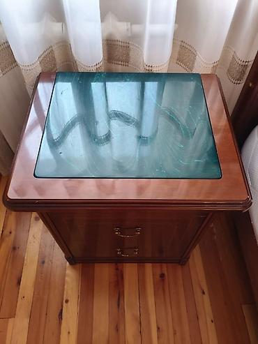 Спальные гарнитуры: Спальный гарнитур, Б/у, Двуспальная кровать, Дерево, цвет - Коричневый — 5