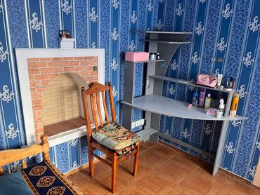 Uzunmüddətli kirayə mənzillər: Evə 1 nəfər axtarılır,hazırda 3 qız qalır. Təmiz, səliqəli evdir, hər — 10