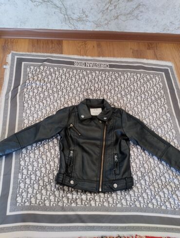 детская кожанная куртка: Продаю кожаную куртку производство Турция. Качество люкс. Новая