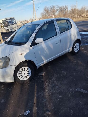 Toyota: Toyota Vitz: 2000 г., 1 л, Автомат, Бензин, Хэтчбэк