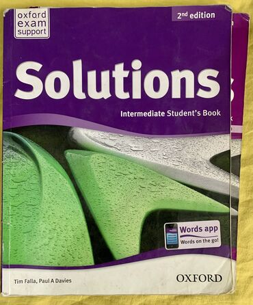 book: Английский Solutions Intermediate Student's book and Workbook