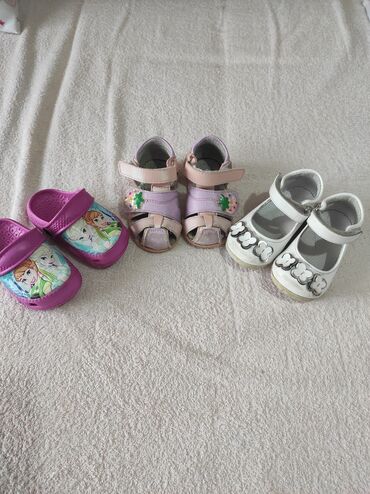 sandale za djevojčice h m: Sandals, Size - 19
