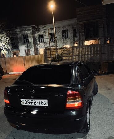 Opel: Opel Astra: 1.6 l | 2000 il 450000 km Sedan — 7