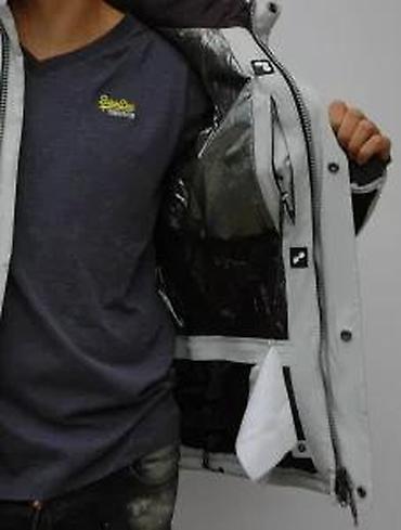 Zimske jakne: Muška zimska jakna sa kapuljačom - Boja: svetlosiva sa crnim — 24