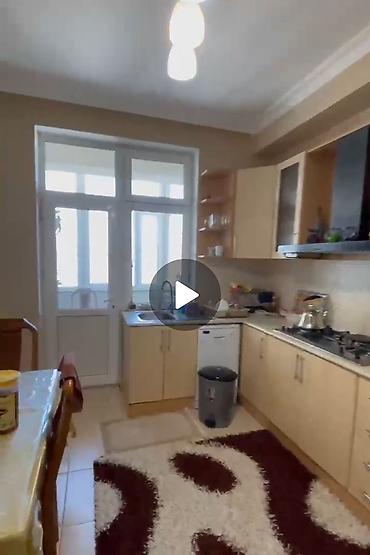 berde kiraye: 4 otaqlı mənzil – geniş və işıqlı planlama - Plan: böyük zal, ayrı — 4